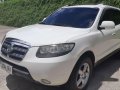 Well-maintained Hyundai Santa Fe 2009 GLS AT for sale-2