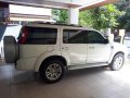 LIKE-NEW FORD EVEREST 2014 AT 4X2 DIESEL-4