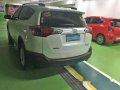 Well-maintained Toyota RAV4 2013 for sale-4