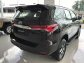 2018 Toyota Fortuner 4X2 G DSL MT AT -2