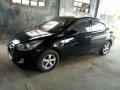 2012 Hyundai Accent 1.4cvvt Phantom Black color-2