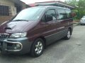Hyundai Starex 2000 Red For Sale -1