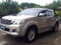 Toyota Hilux 2013 4x4 AT Beige For Sale -1