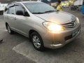 2010 Toyota Innova E manual diesel For Sale -5