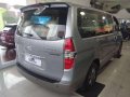 Hyundai Grand Starex PLATINUM Silver For Sale -2