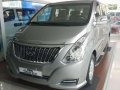 Hyundai Grand Starex PLATINUM Silver For Sale -3