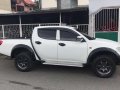2009 Mitsubishi Strada White Pickup For Sale -4