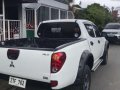 2009 Mitsubishi Strada White Pickup For Sale -3