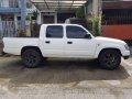 Toyota Hilux 2004 for sale-1