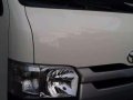 2016 Toyota Hiace Commuter For Sale -0