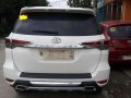 2017 Toyota Fortuner G 2.4L MT White For Sale -4