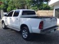 toyota hilux 4x4 2011 automatic for sale-1
