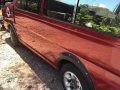 nissan urvan 2005model red for sale -0
