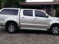 Toyota Hilux 2010 AT 4x4 for sale-3