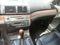 BMW 318i 2004 model for sale-1