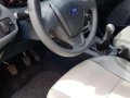 2013 Ford Fiesta Hatchback-5