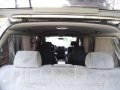 Toyota Hiace Van Granvia 4x4 Diesel like starex urvan-3