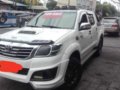 Toyota hilux 2013 diesel manual 4x2 for sale-3