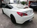 2010 Hyundai Genesis AT White For Sale -3