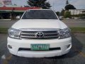 TOYOTA FORTUNER 2011 G * Automatic * 4X2-0