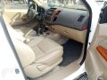 TOYOTA FORTUNER 2011 G * Automatic * 4X2-3