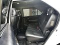 Toyota Fortuner V 4X4 2015 for sale -11