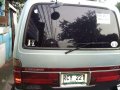 1994 mdl aquired 2005 toyota hiace super custom 4x4 185k neg-2