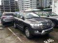 Alphard 35L AT 2018 brand new and Land Cruiser Hurry up Limited stock-6