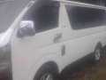 2006 Toyota Hiace commuter Manual D4d 2.5 diesel engine-0