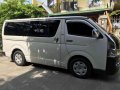 2006 Toyota Hiace 2.4 Commuter Manual White-5