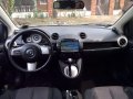 Mazda 2 2010 model top of the line-9