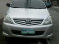 FOR SALE TOYOTA Innova 2010-2