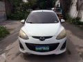 Mazda 2 2010 model top of the line-1