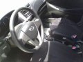 2017 Hyundai Accent Manual transmission silver-6