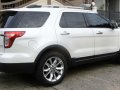 2012 FORD Explorer 4x4 with Sunroof-3