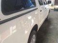 Toyota Hilux j 4x2 MT diesel 2014mdl-4