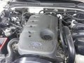Ford Everest model 2012 Manual transmission-3