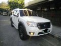 FOR SALE FORD Everest 2011-0