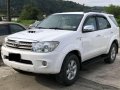 Toyota Fortuner V-Series 4x4 2005 -0