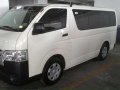 2014 Toyota Hiace Commuter 2.5L Diesel Engine -3