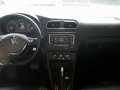 Volkswagen Polo 2017 AT for sale-14