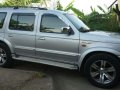For sale Ford Everest 2006 model -1