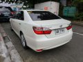 2016s Toyota Camry 35 V6 New Look Top of the Line-0