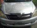 FOR SALE Toyota Innova 2006 j-4