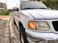 FOR SALE: Ford F150 Lariat Top of d line 2000-3