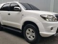 2005 Toyota Fortuner G diesel 4x2 Automatic-1