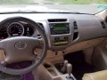 Toyota Fortuner V 4x4 diesel automatic 2005-8