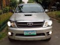 Toyota Fortuner V 4x4 diesel automatic 2005-7