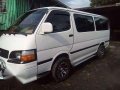 Rush Sale! TOYOTA Hiace 2004-0