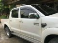 Toyota Hilux G 4x4 MT 2011model FOR SALE-1